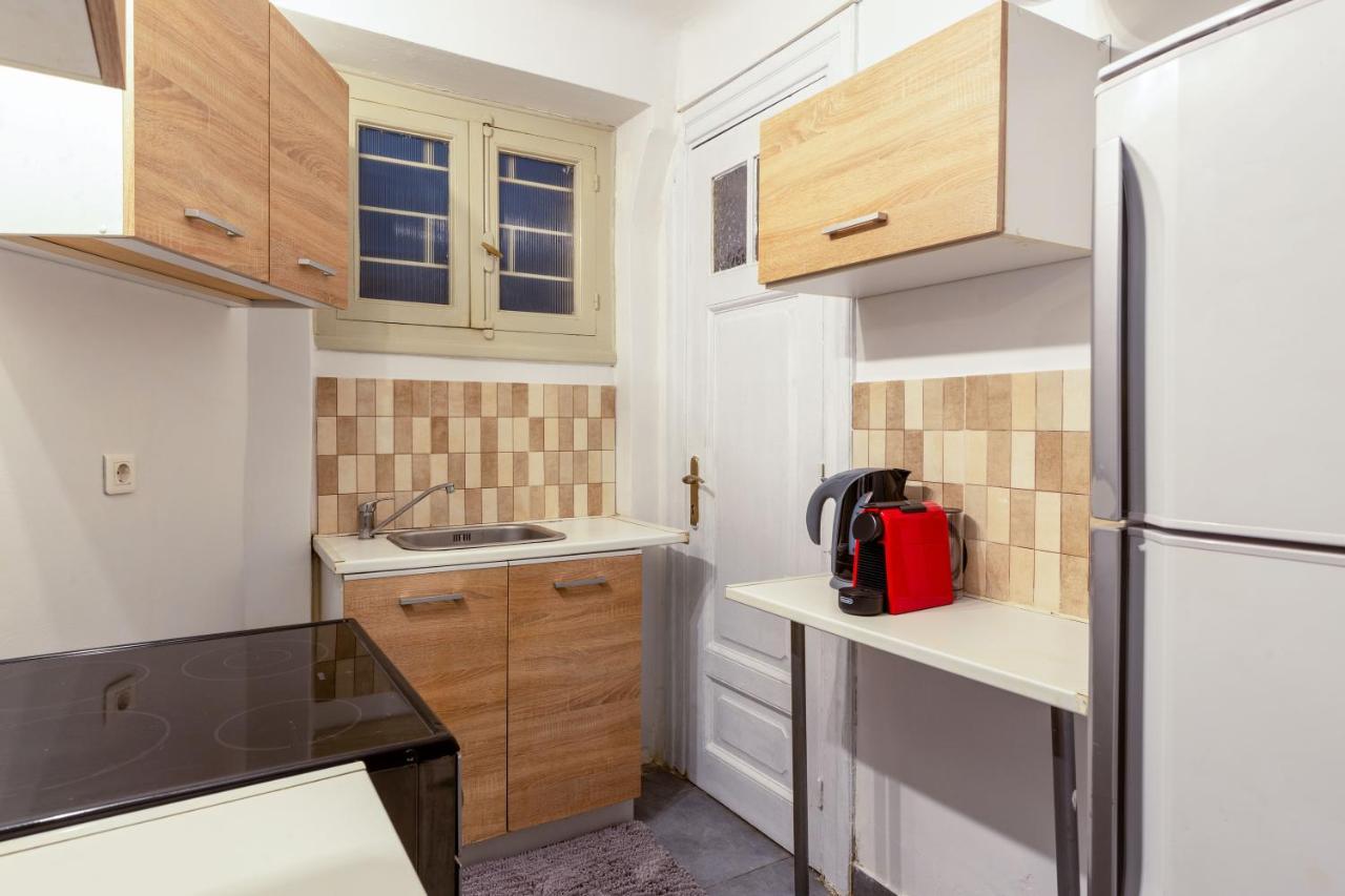 Central Apartment In The Heart Of Historic Center Aten Exteriör bild